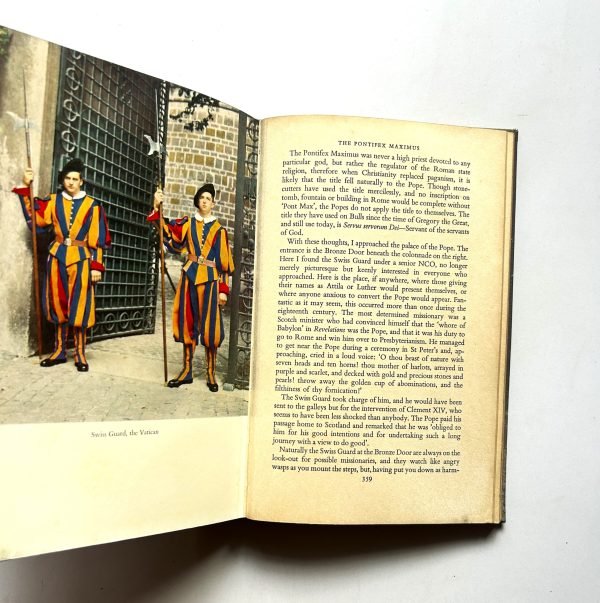 A TRAVELLER IN ROME BY H.V. MORTON - Image 12