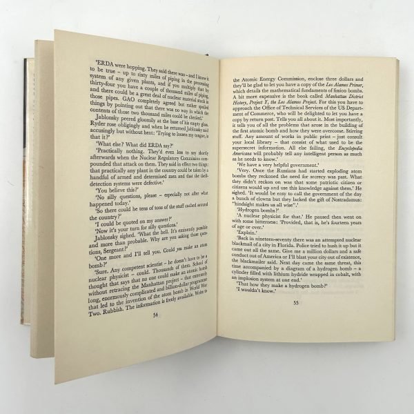 Goodbye California by Alistair MacLean - Image 6