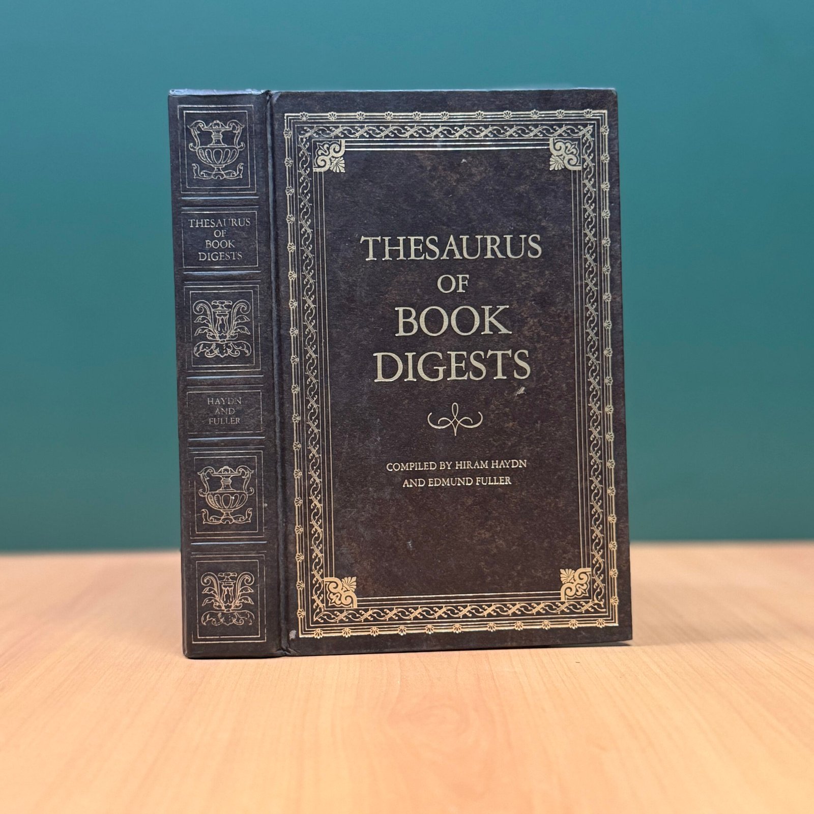 Thesaurus of Book Digests - Hiram Haydn & Edmund Fuller