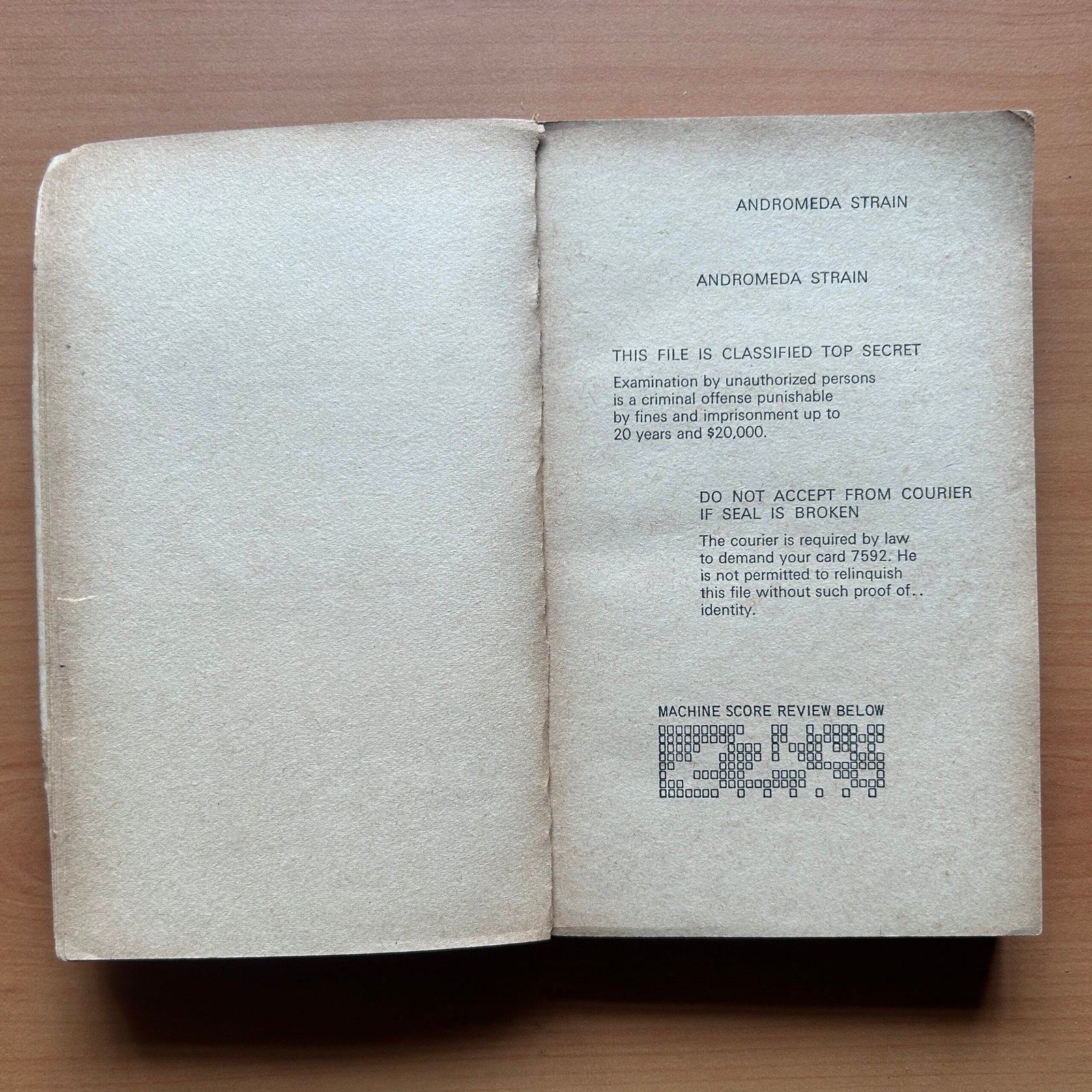 The Andromeda Strain - Michael Crichton - Image 6