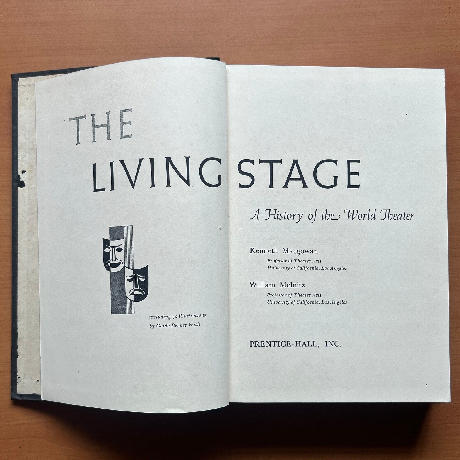 The Living Stage – A History of the World Theater - Kenneth Macgowan · William Melnitz - Image 2