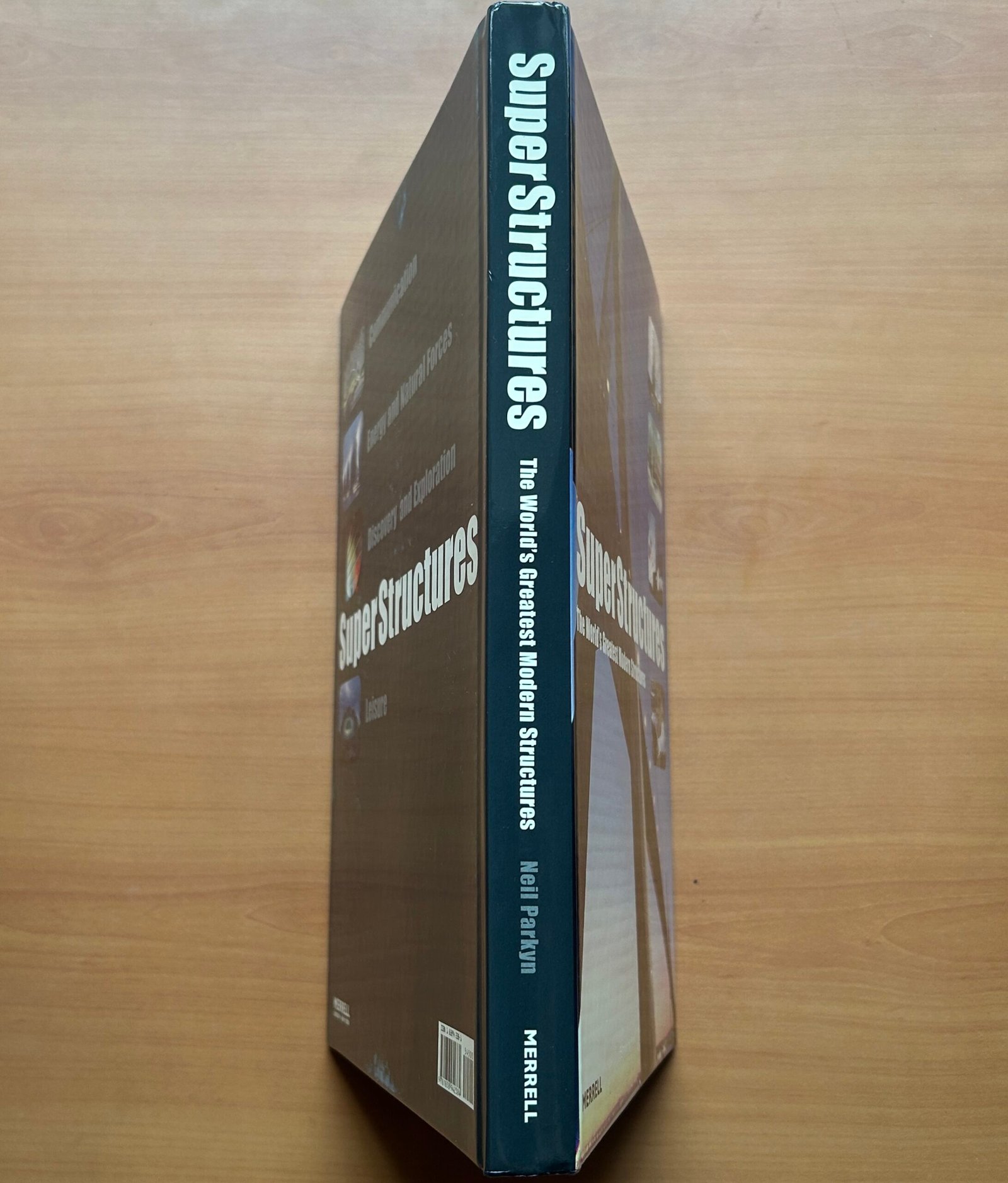 Super Structures: The World’s Greatest Modern Structures - Neil Parkyn - Image 2