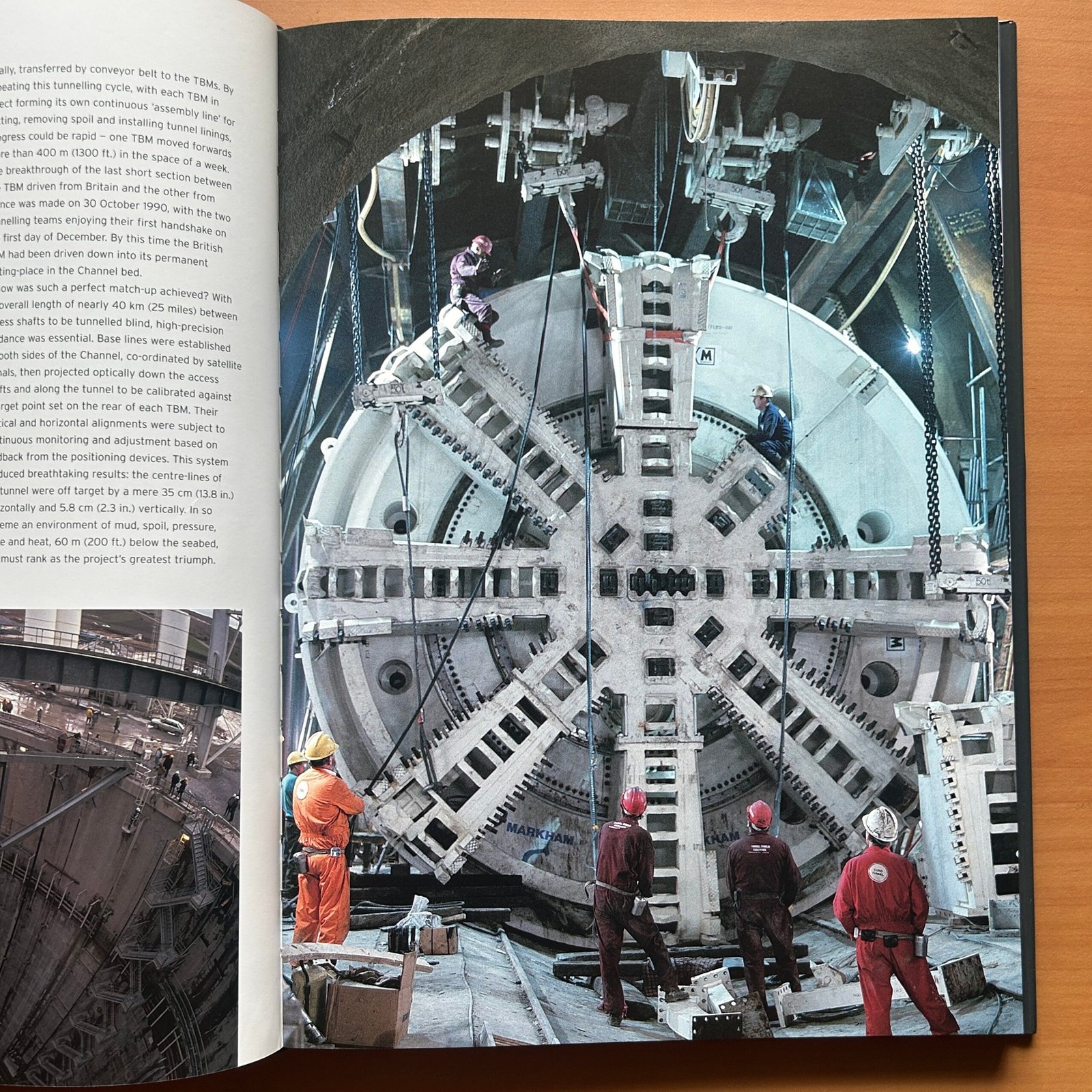 Super Structures: The World’s Greatest Modern Structures - Neil Parkyn - Image 15