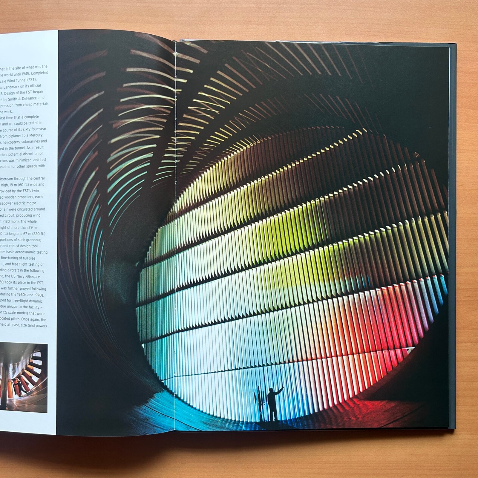 Super Structures: The World’s Greatest Modern Structures - Neil Parkyn - Image 19