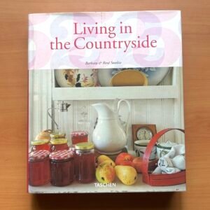 Living in the Countryside - Barbara Stoeltie · René Stoeltie
