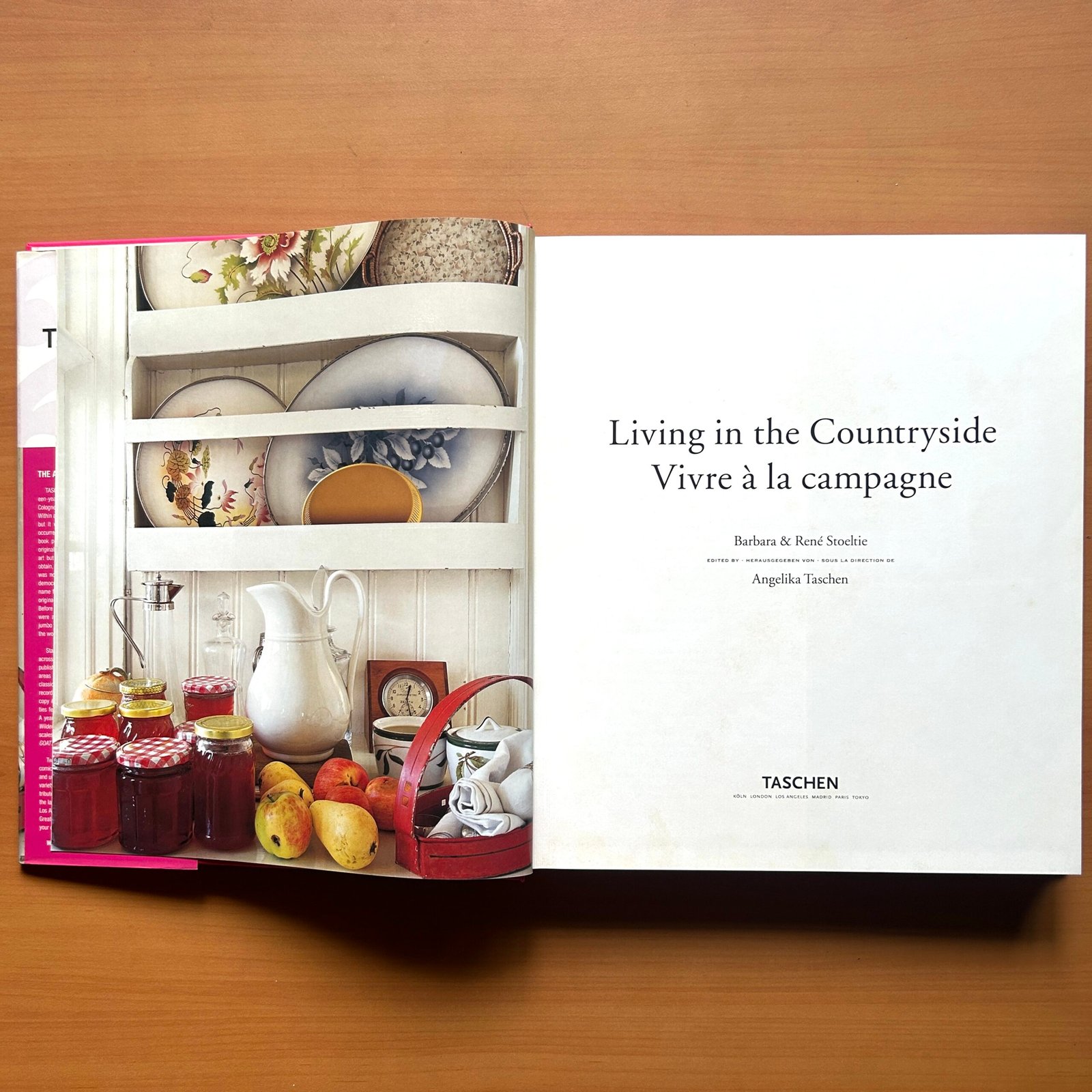 Living in the Countryside - Barbara Stoeltie · René Stoeltie - Image 4