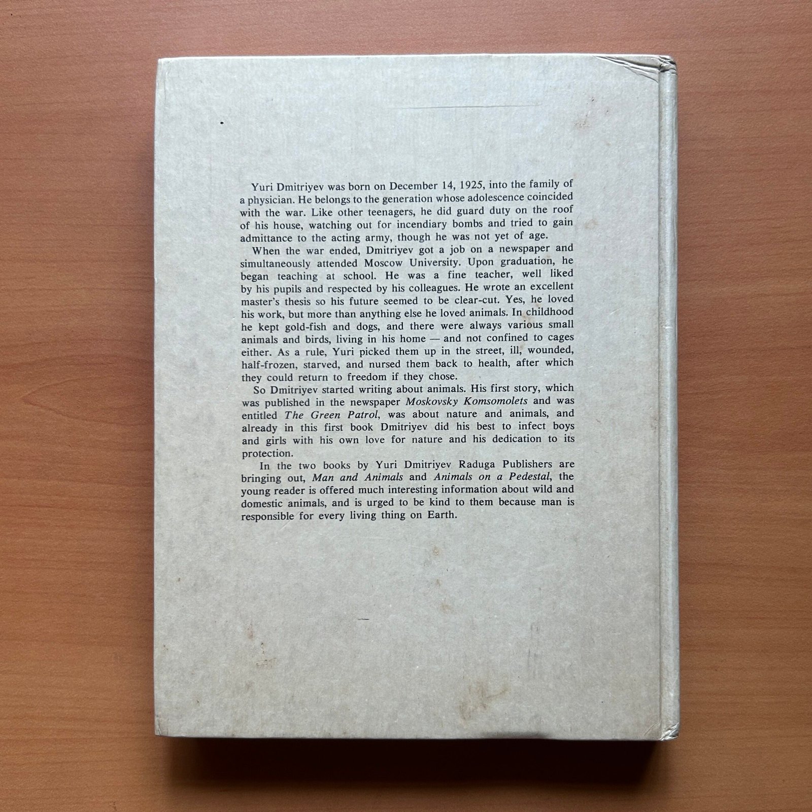 Animals on a Pedestal - Yuri Dmitriev - Image 13