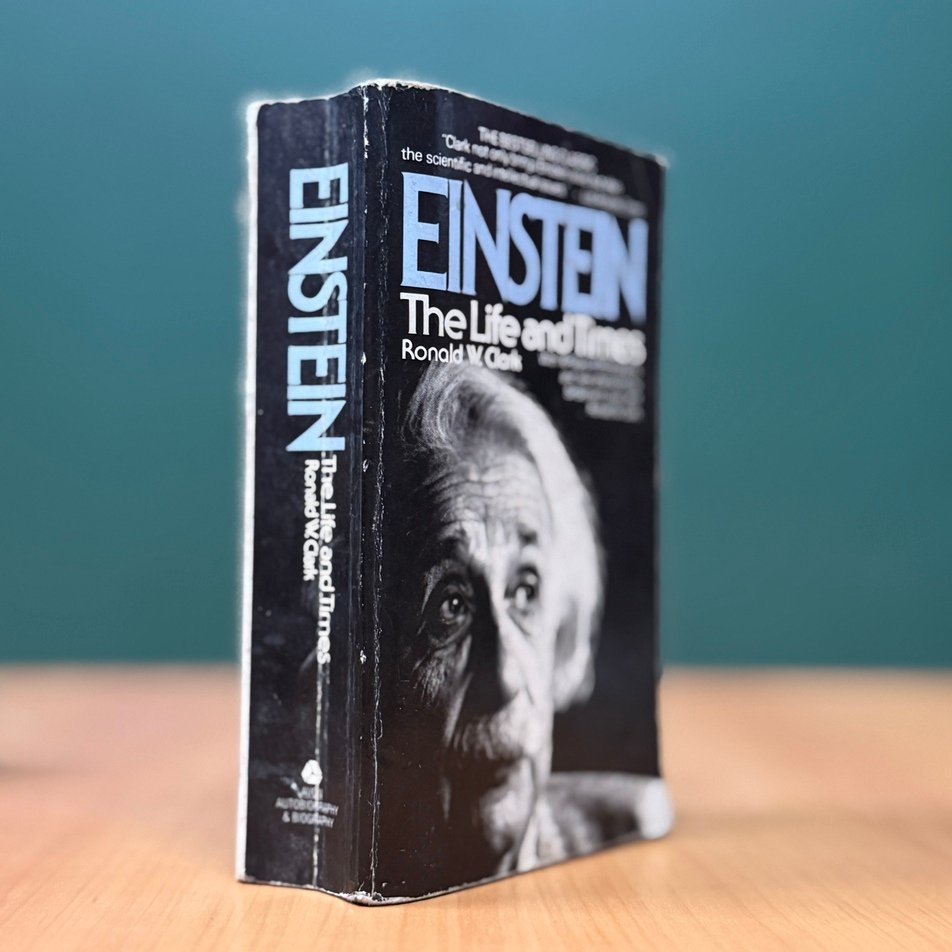Einstein: The Life and Times - Ronald W. Clark - Image 2