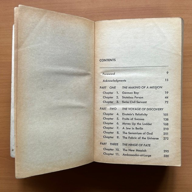 Einstein: The Life and Times - Ronald W. Clark - Image 6